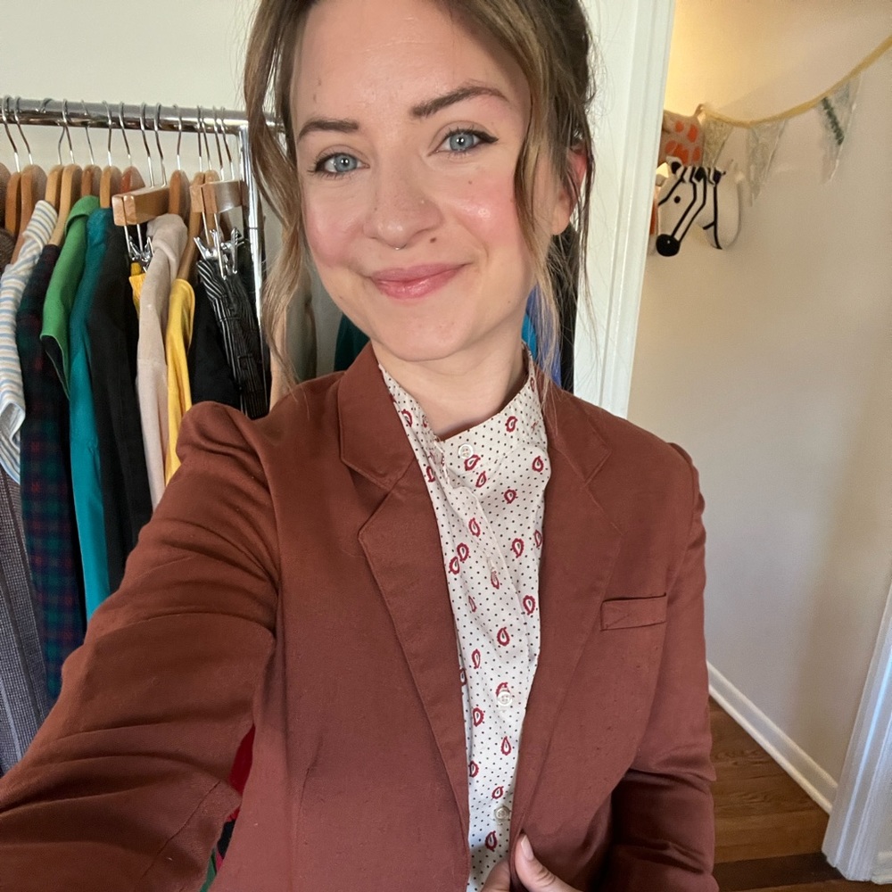 Meet your Posher, Lizzie